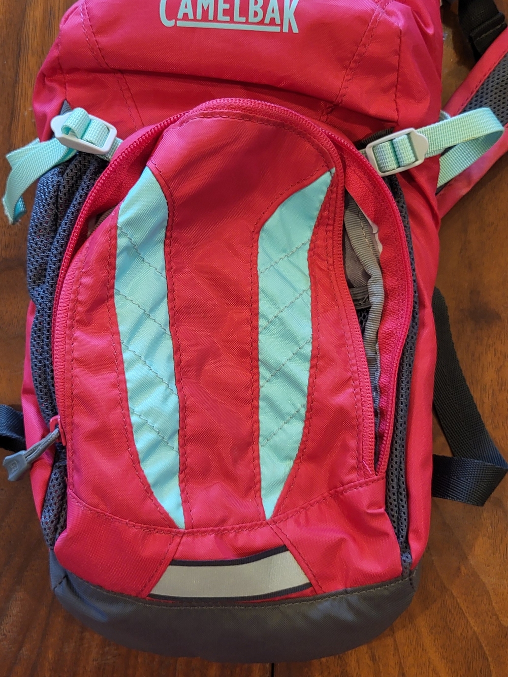 CamelBak Kids Backpack in Pink with Light Blue Accents